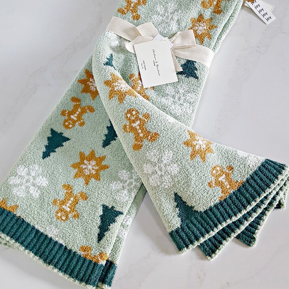 NEW! COZY COMFY Gingerbread MAN STAR THROW BLANKET